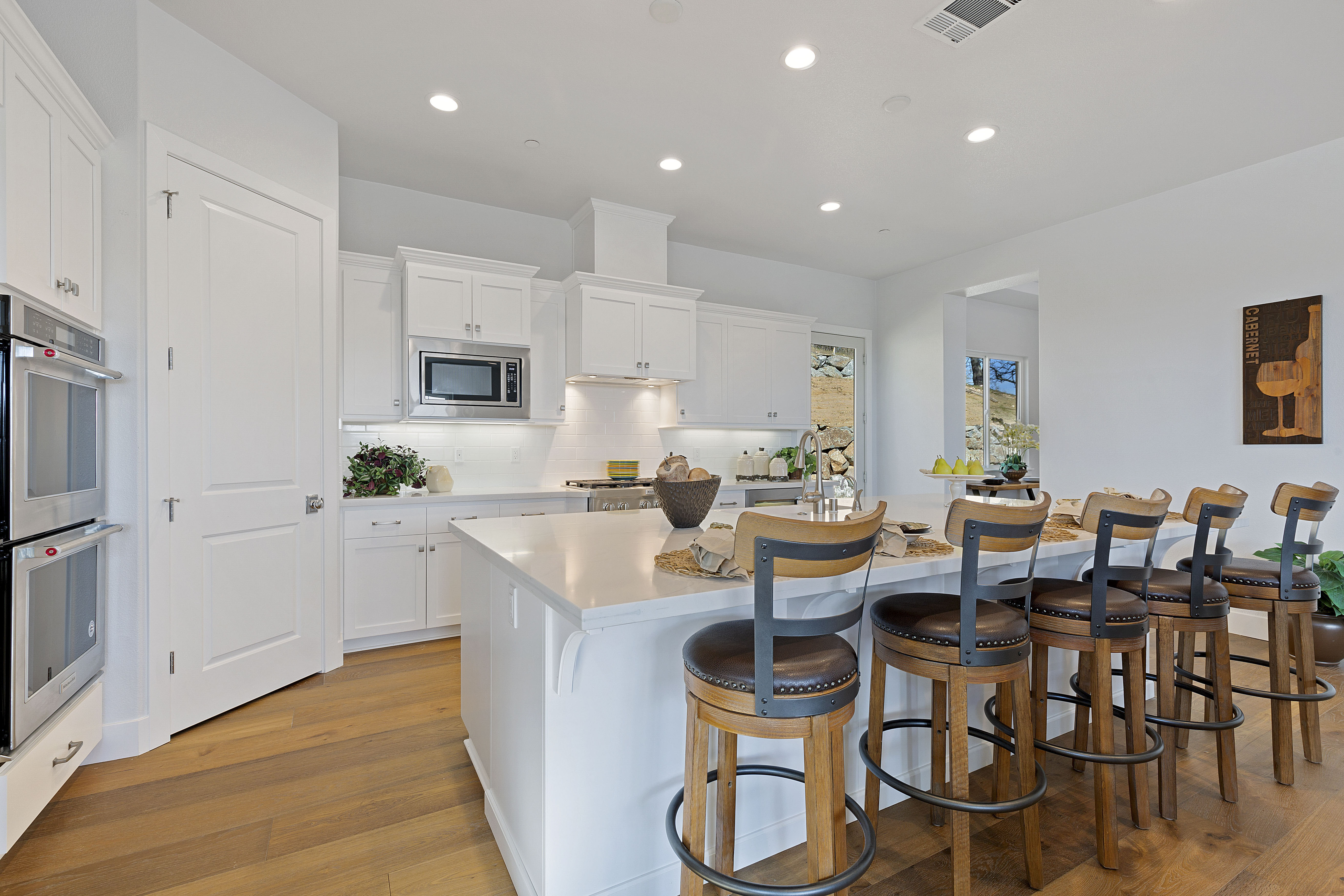 White interior | Elite Builder Services