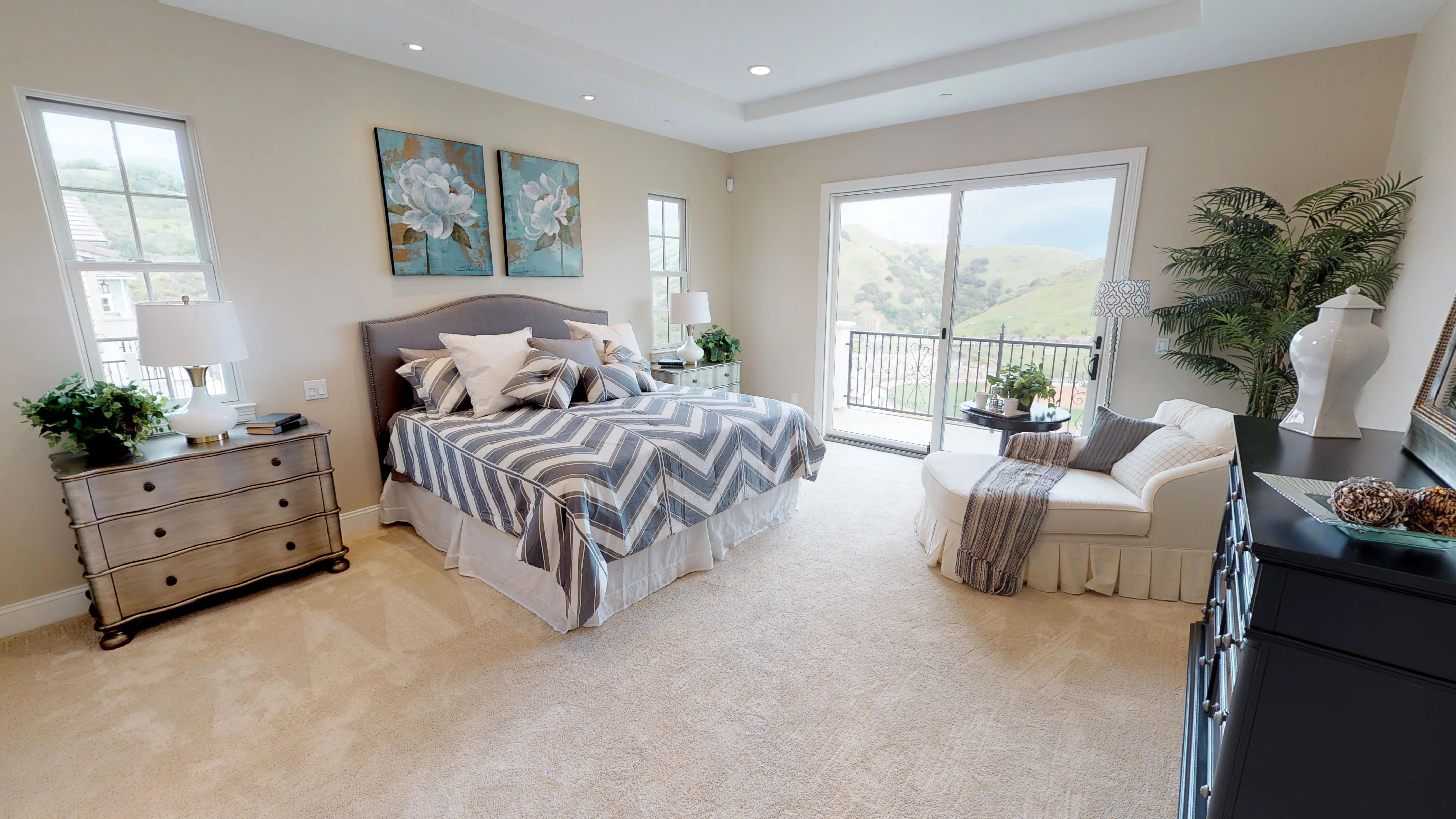 Bedroom vinyl flooring | Elite Builder Services