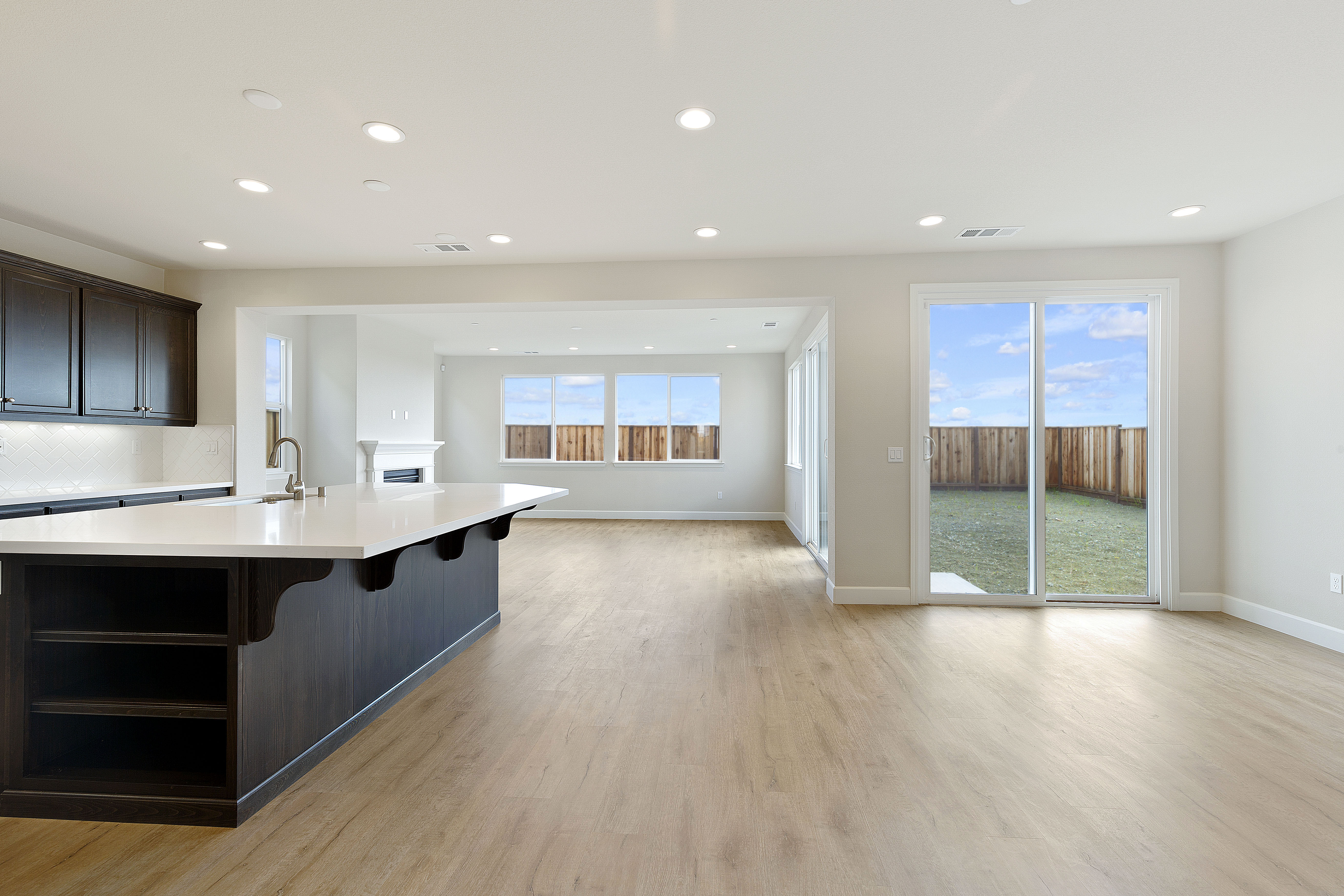 Kitchen and Dining | Elite Builder Services