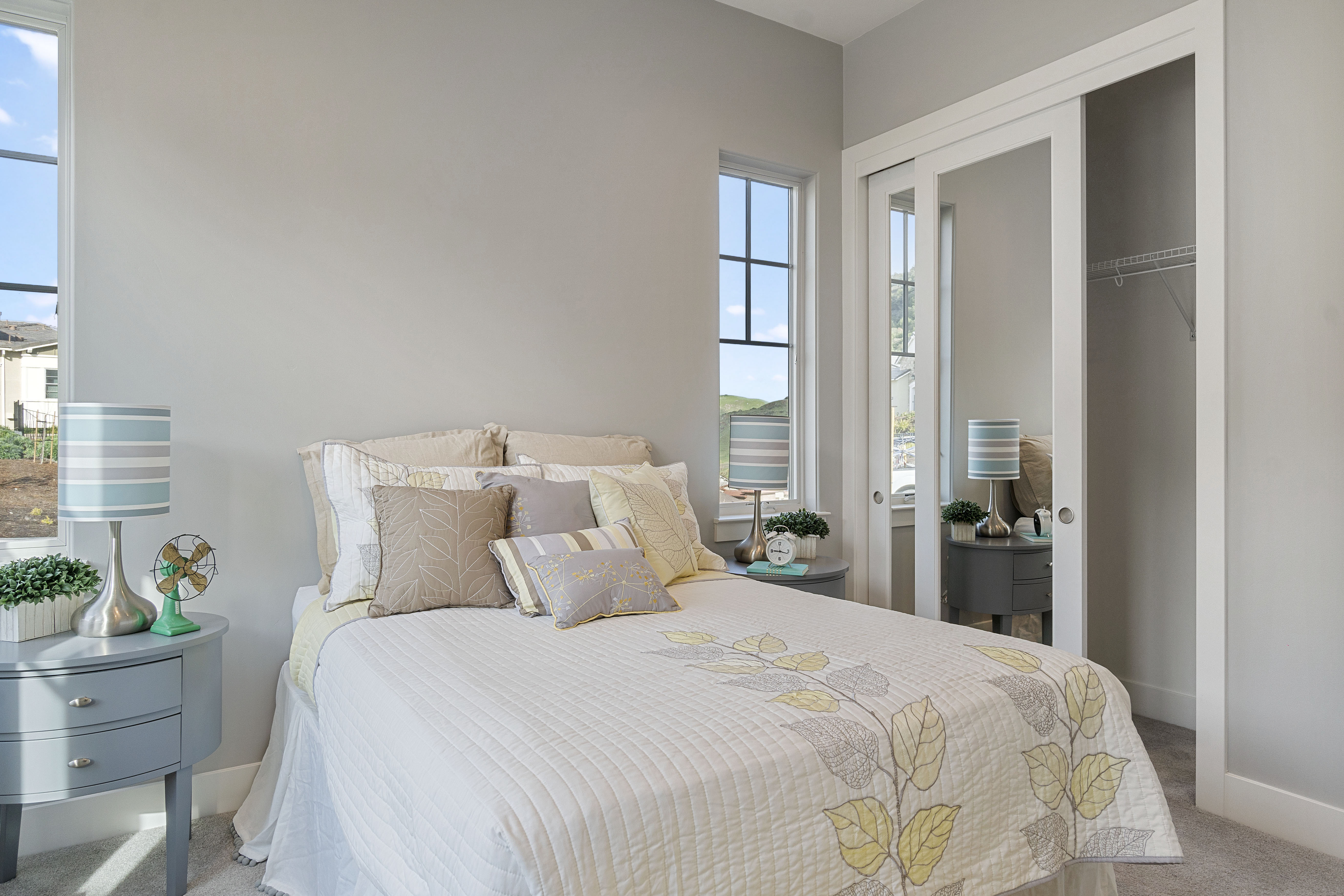 Bedroom flooring | Elite Builder Services